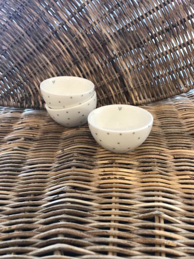 Bastion bowl dots 6x3 gr.