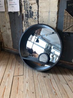 Round Mirror incl. Hand Mirror