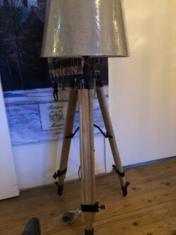 RM Wooden Tripod Floor Lamp