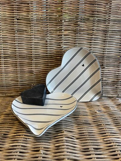 Bastion Heart plate 16cm Titane/stripes