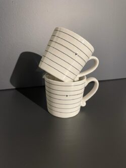 Bastion Mug white stripes BL 8x7